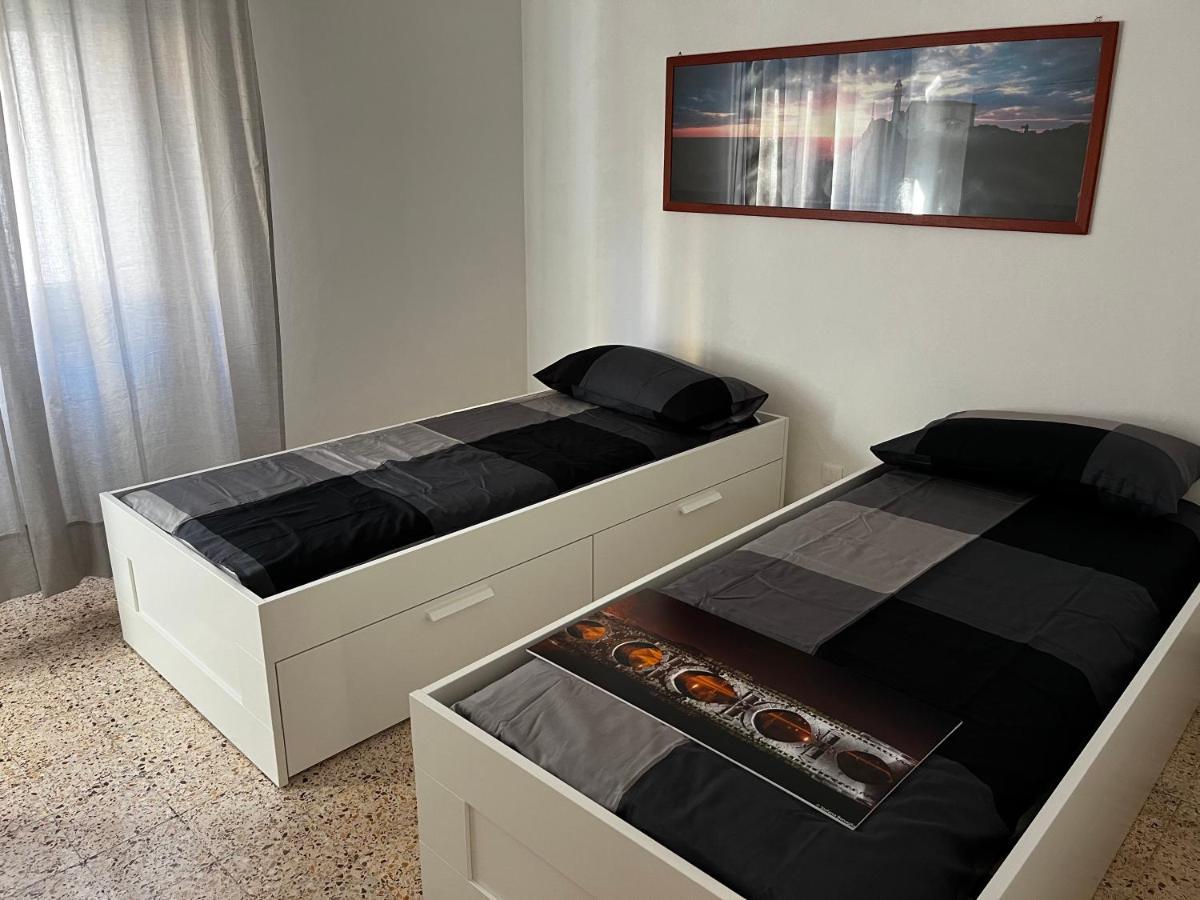 Casa Vacanze Dalla Lory Rimini Dış mekan fotoğraf